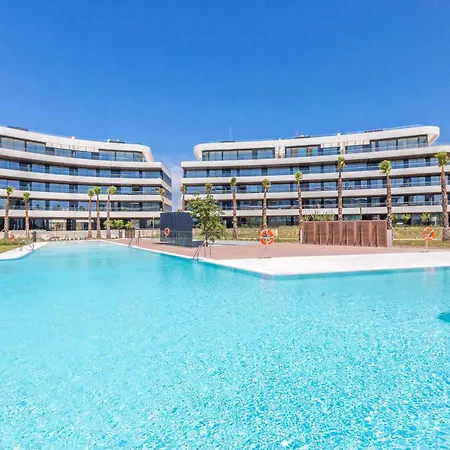 Vivi Homes - Fari Pool, Sauna, Gym & Sea View